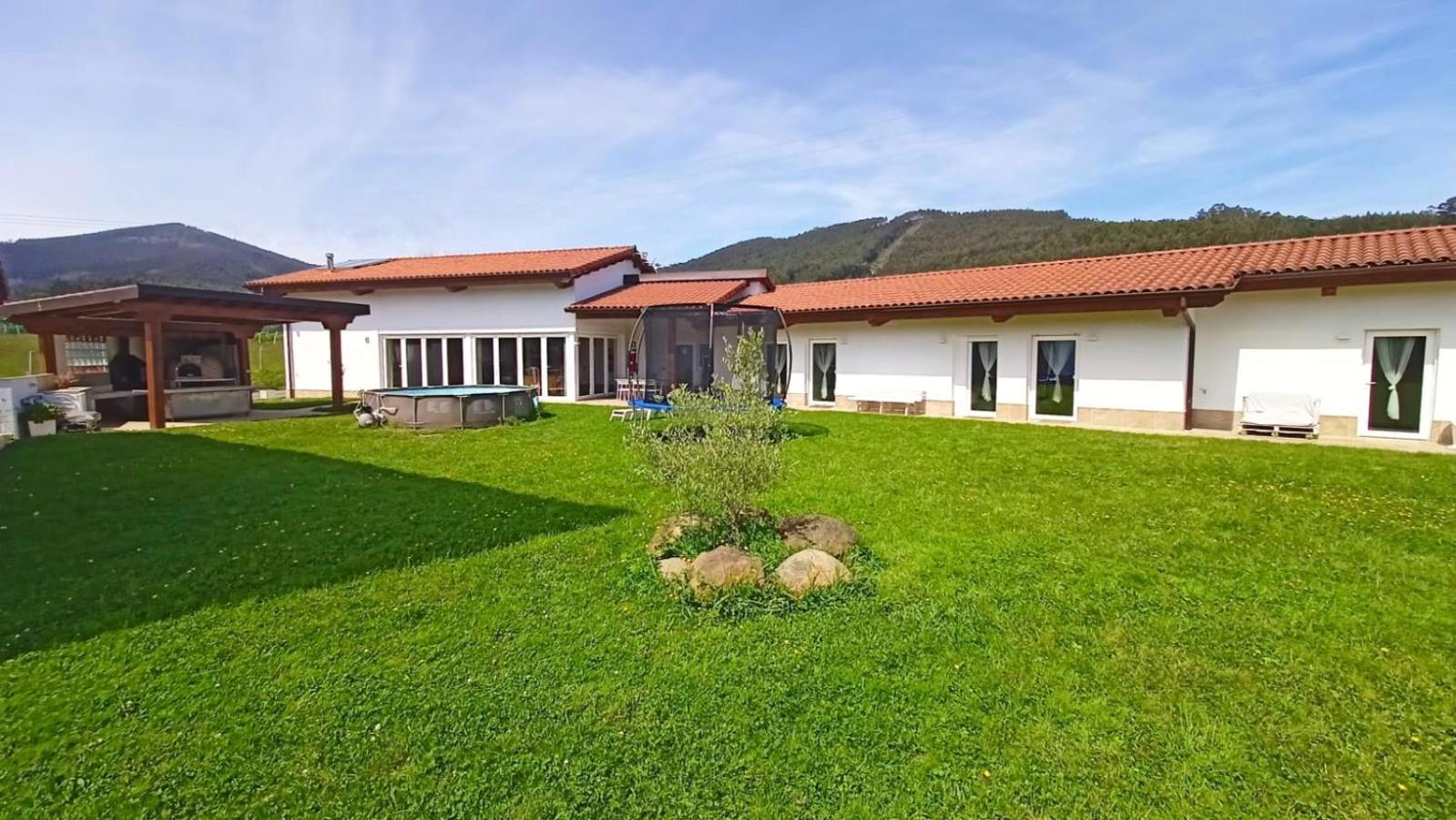 Casa Rural Txokoetxe Mungia Exterior photo